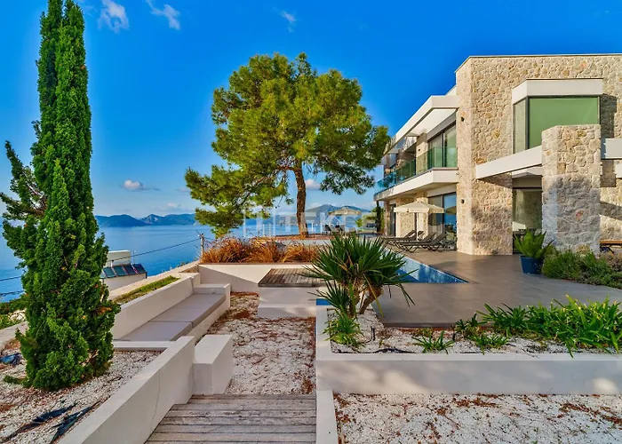 Villa Tekce N131 *