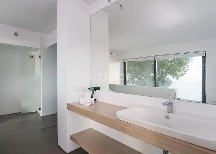 Tekce N131 Villa